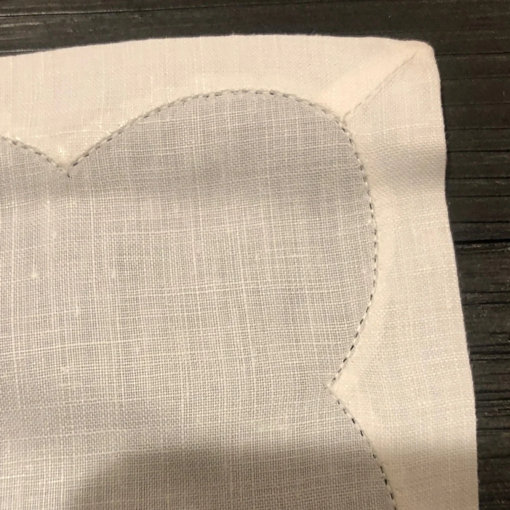 Elegant White Embroidered Napkins lot of 4